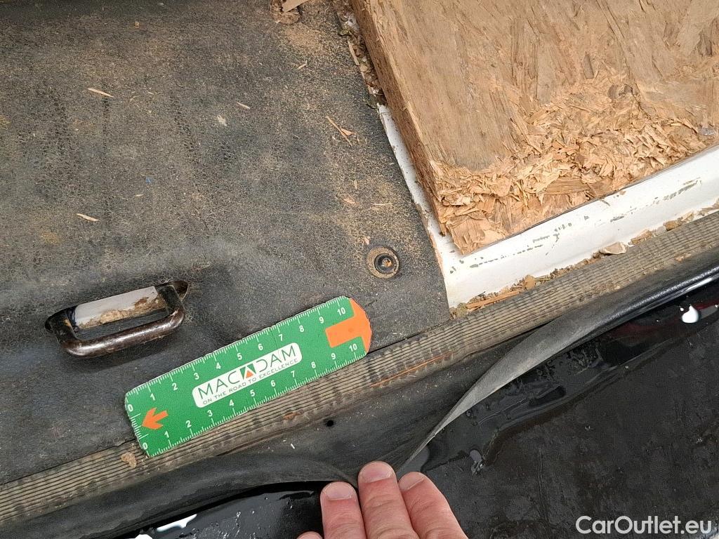  Peugeot  Expert  Fourgon Premium L2 2.0 HDi 120CV BVM6 E6dT #25