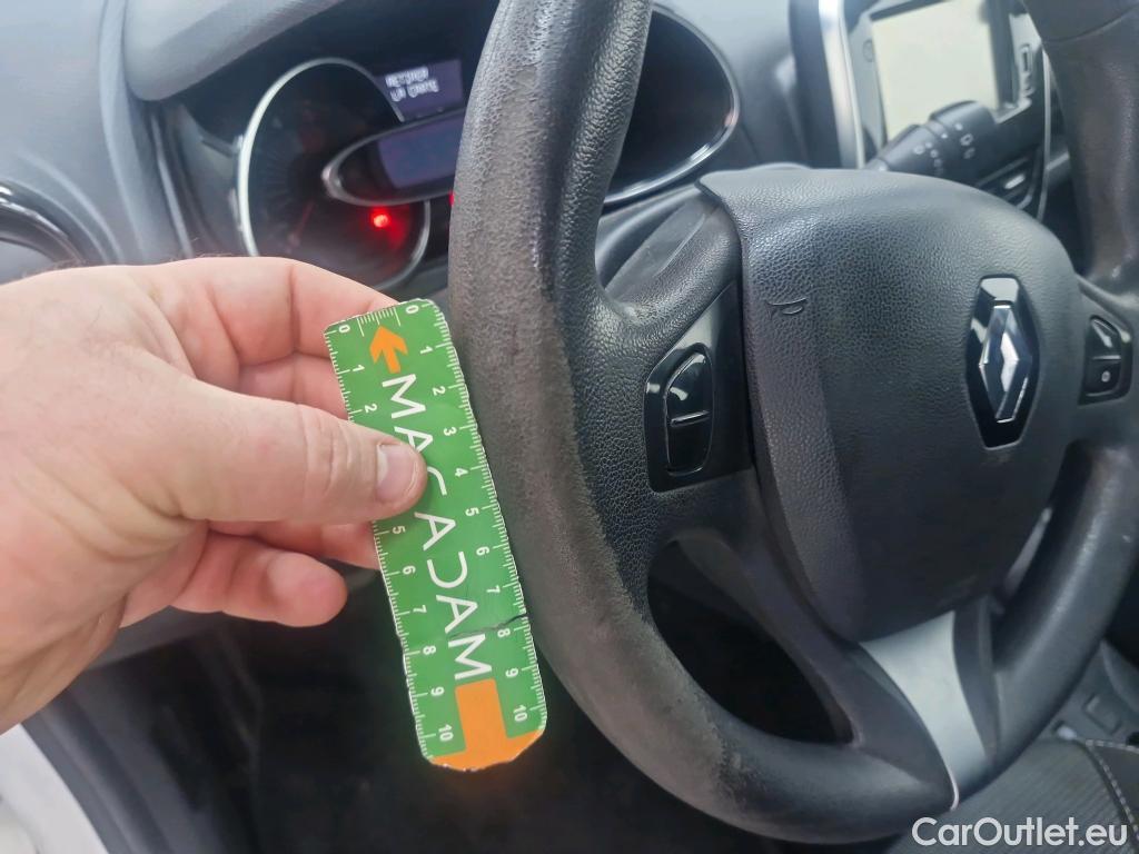  Renault  Clio  IV Air MediaNav 1.5 dCi 75CV BVM5 E6 #92