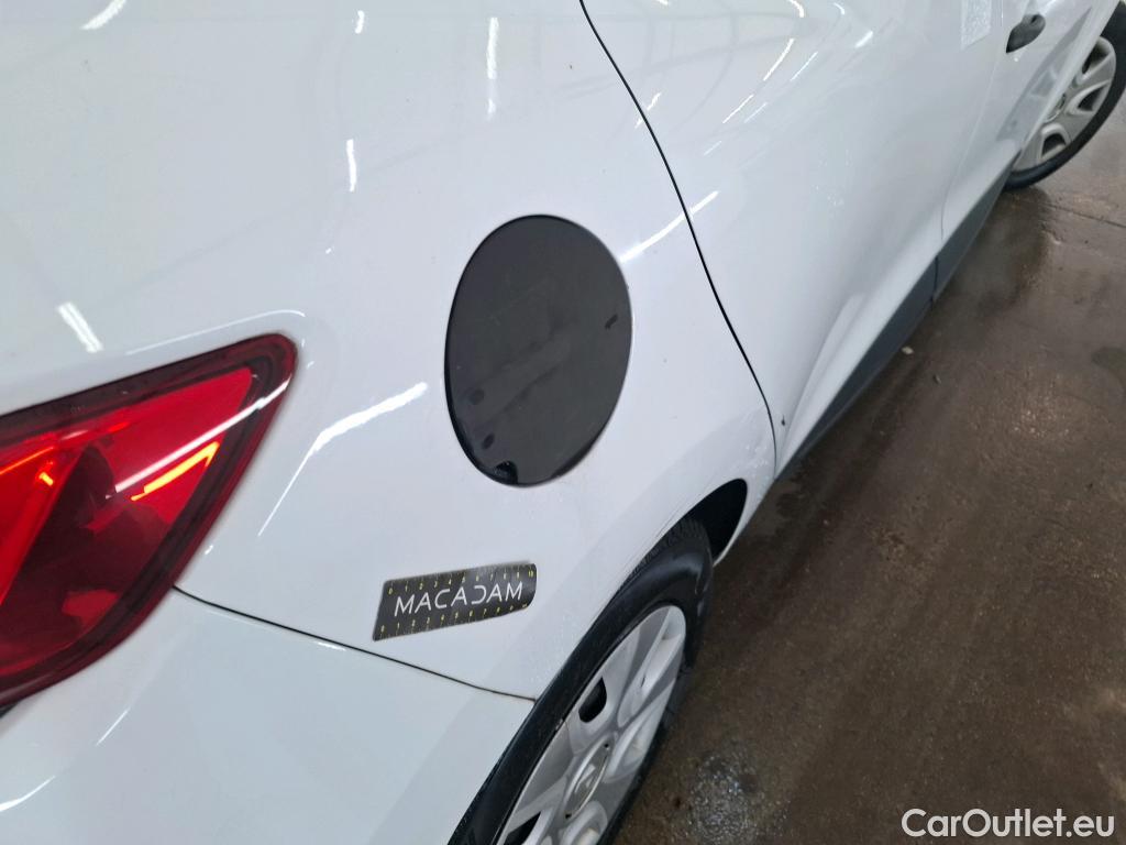  Renault  Clio  IV Air 1.5 dCi 75CV BVM5 E6 #70