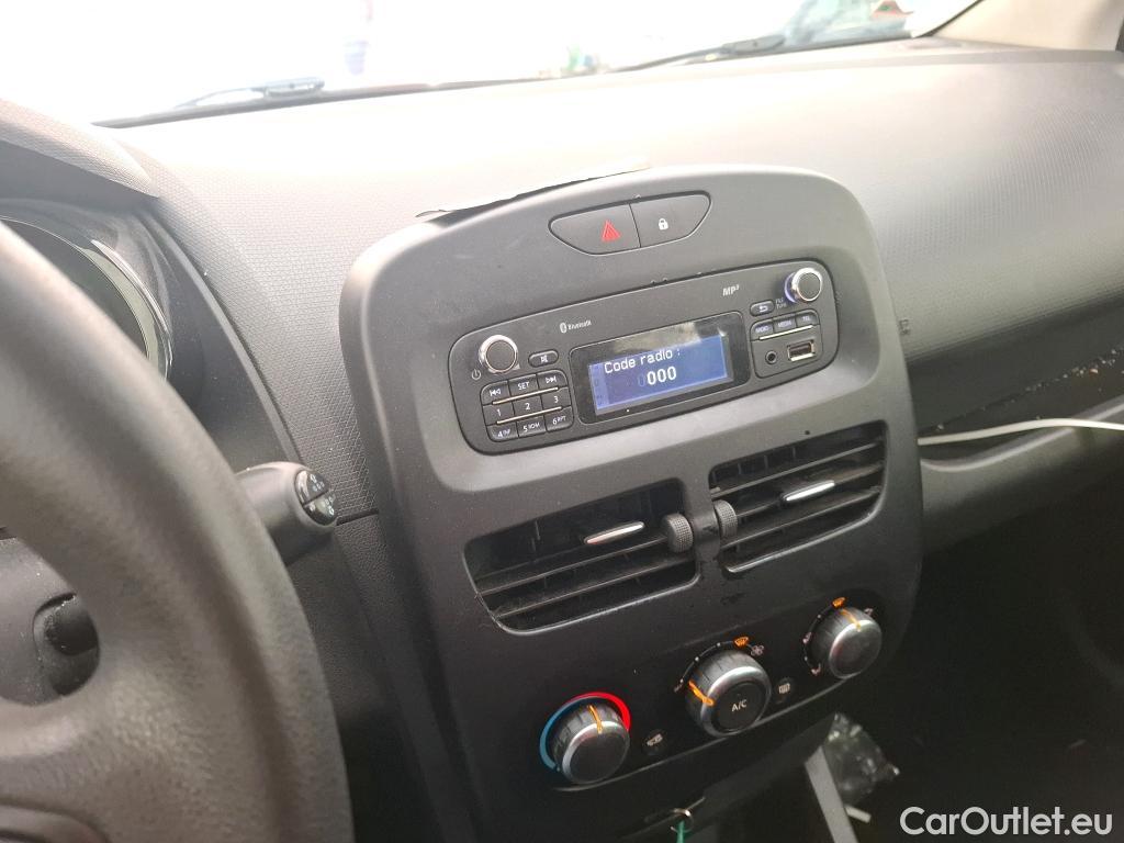  Renault  Clio  IV Air 1.5 dCi 75CV BVM5 E6 #54