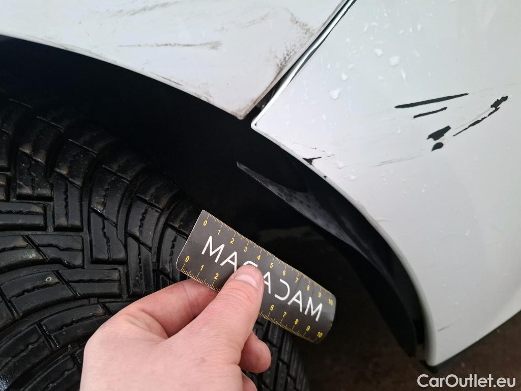  Renault  Clio  IV Air 1.5 dCi 75CV BVM5 E6 #58