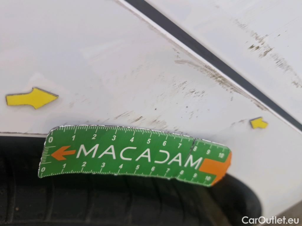  Renault  Clio  IV Air MediaNav 1.5 dCi 75CV BVM5 E6 #24