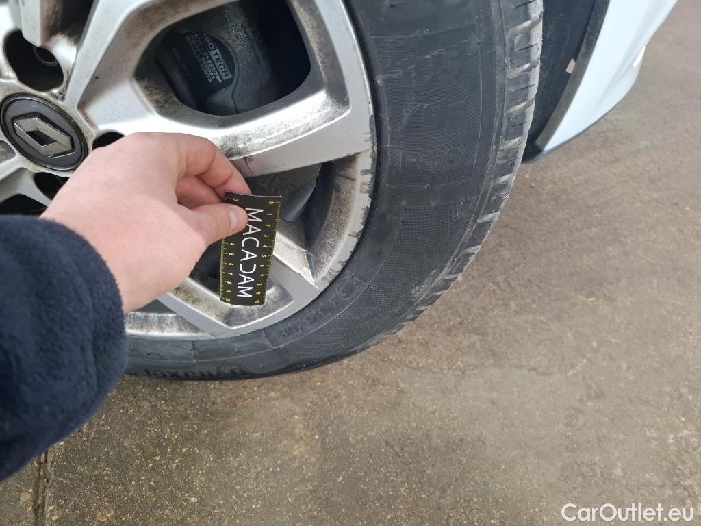  Renault  Clio  IV Business 1.5 dCi 90CV BVA6 E6 / TRANSFO VP/VF #30