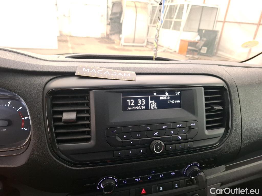  Opel  Vivaro OPEL  / 2019 / 4P / Fourgon tôlé 2.0 Diesel 120 ch Ptac aug L2 Pack clim #12