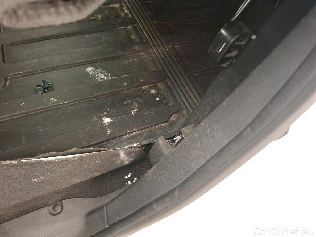  Renault  Clio  IV Air 1.5 dCi 75CV BVM5 E6 #71