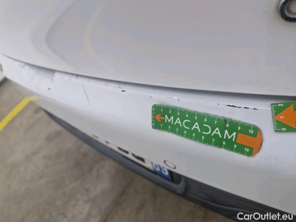  Renault  Clio  IV Air MediaNav 1.5 dCi 75CV BVM5 E6 #36