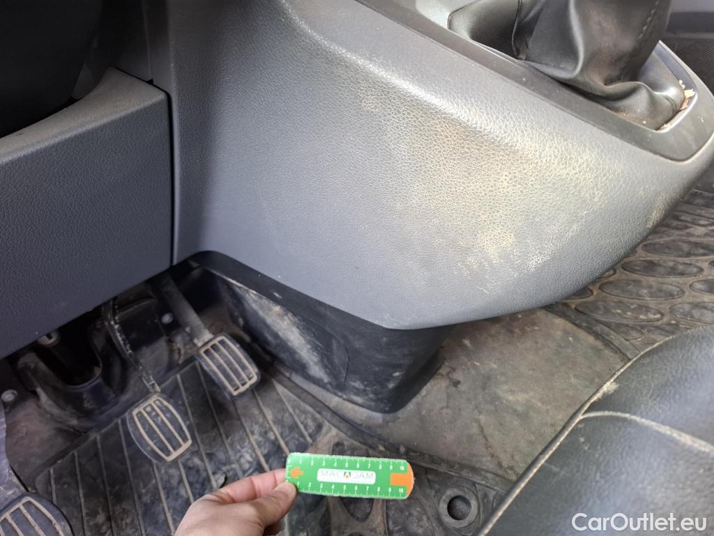  Peugeot  Expert  Fourgon Premium L2 2.0 HDi 120CV BVM6 E6dT #40