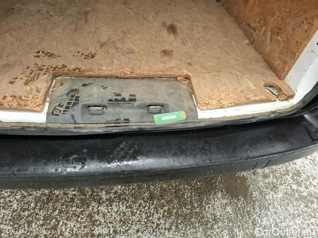  Peugeot  Expert  Fourgon Premium L2 2.0 HDi 120CV BVM6 E6dT #24