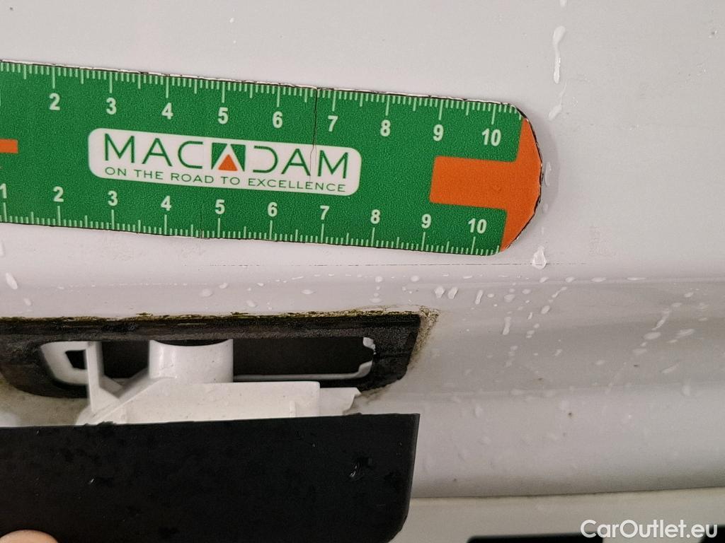  Peugeot  Expert  Fourgon Premium L2 2.0 HDi 120CV BVM6 E6dT #35