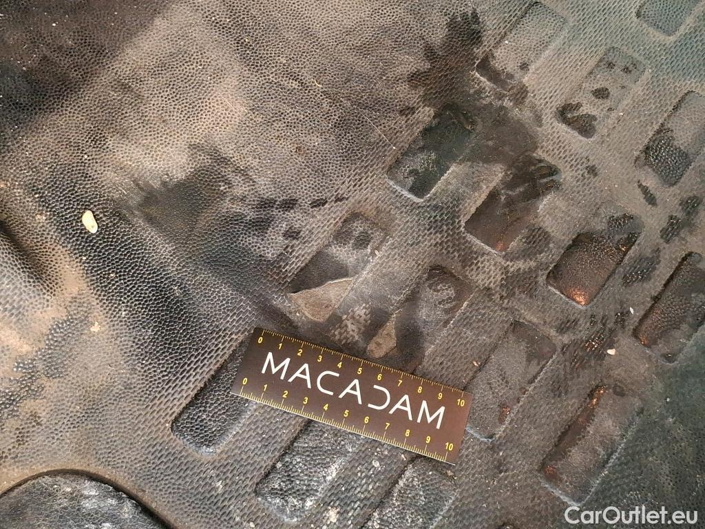  Peugeot  Expert  Fourgon Asphalt L2 2.0 HDi 120CV BVM6 E6dT #17