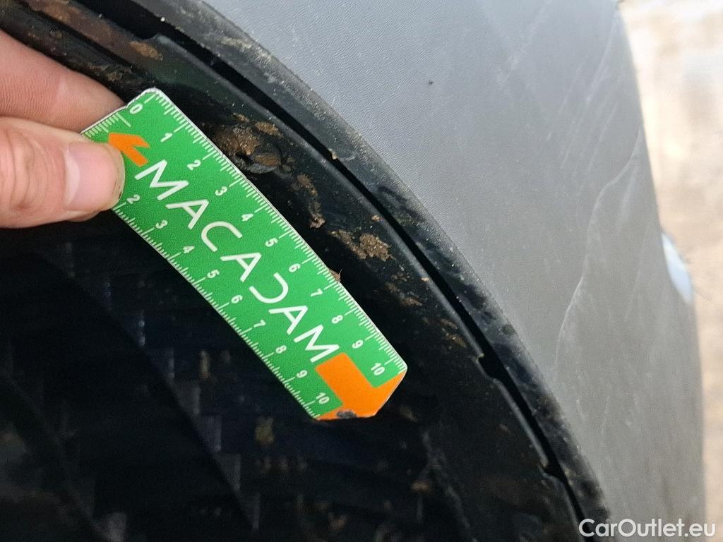  Opel  Combo OPEL  / 2018 / 4P / Fourgonnette 1.5 diesel 100chL1H1/augmen CARGO PACK C #10