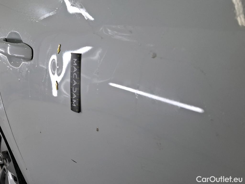  Renault  Megane  IV Berline 5pt. Société Air Nav 1.5 dCi 90CV BVM6 E6 #26