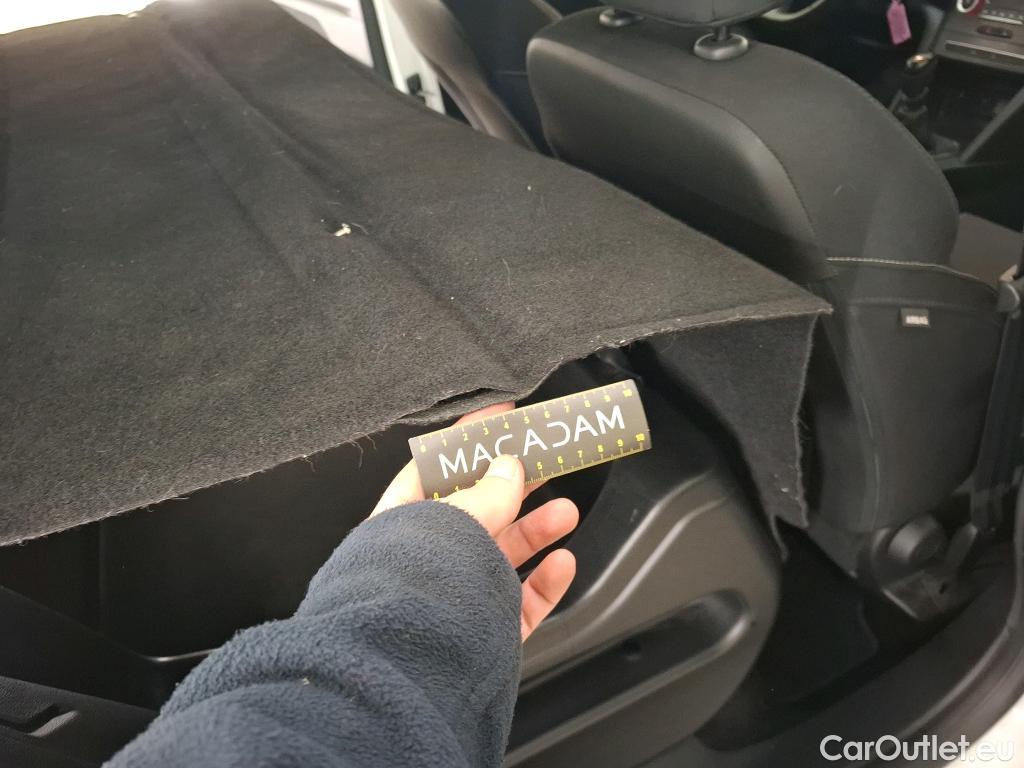  Renault  Megane  IV Berline 5pt. Société Air Nav 1.5 dCi 90CV BVM6 E6 #32