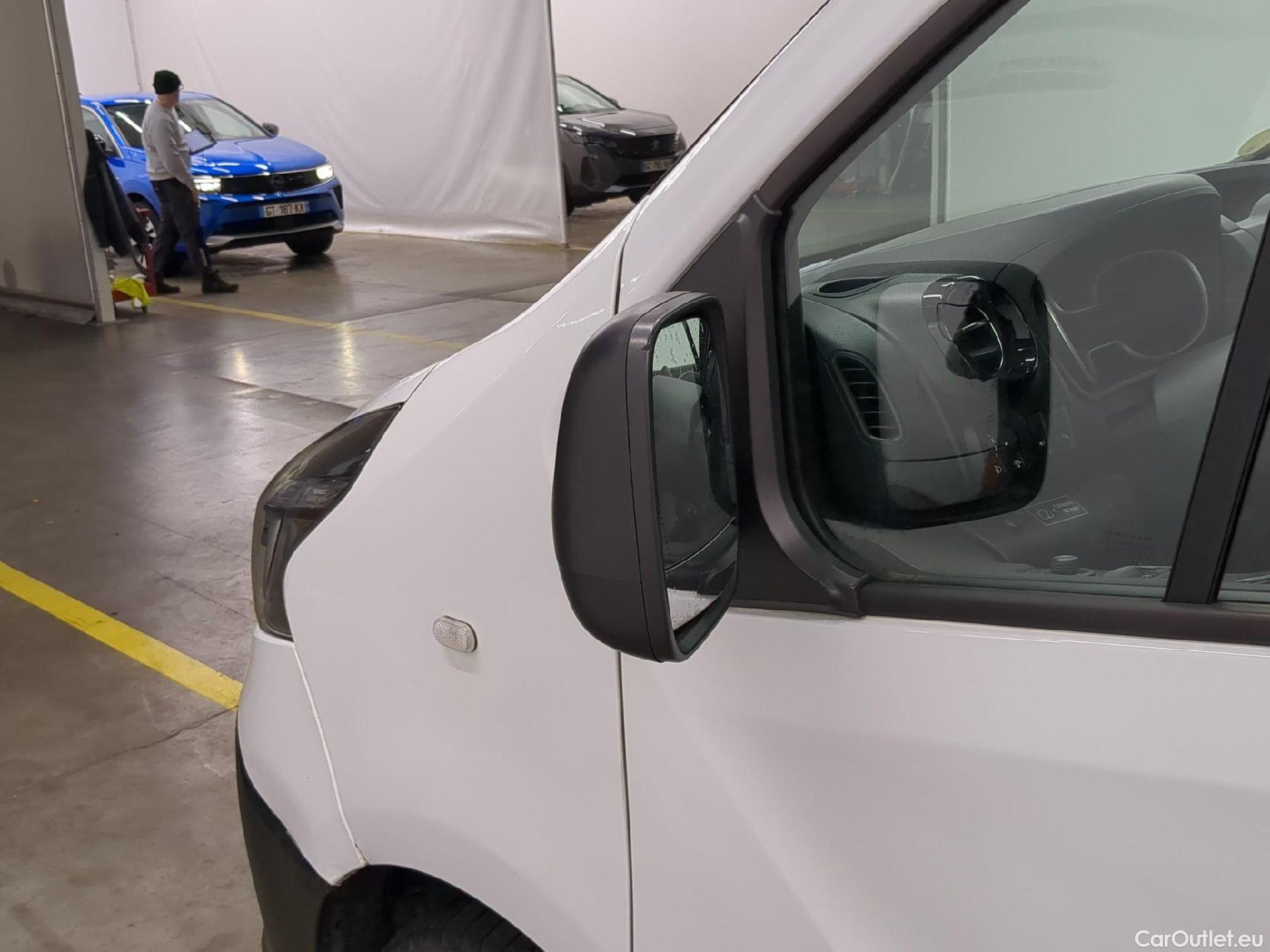  Renault  Trafic  Fourgon L2H1 1300 Confort 1.6 dCi #54