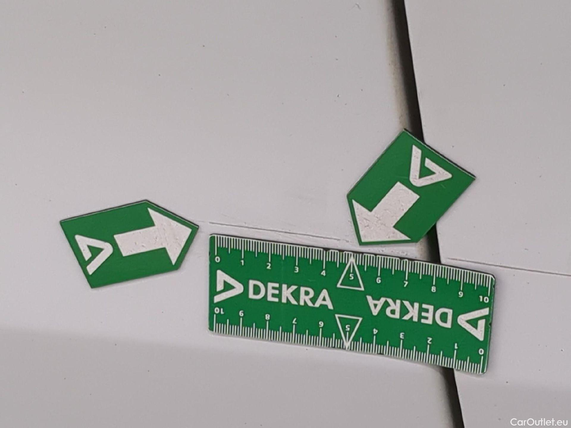  Renault  Trafic  Fourgon L2H1 1300 Confort 1.6 dCi #77