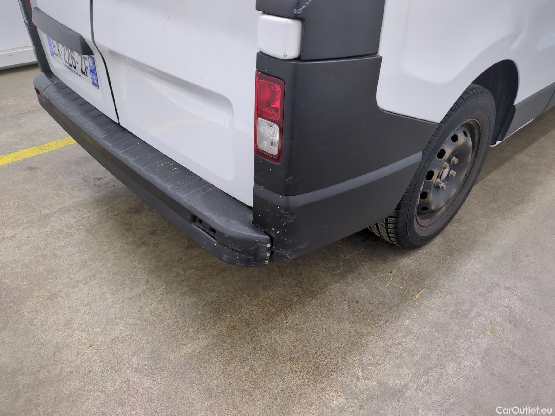  Renault  Trafic  III Fourgon L2H1 1200 Confort 1.6 dCi 120CV BVM6 E6 #99