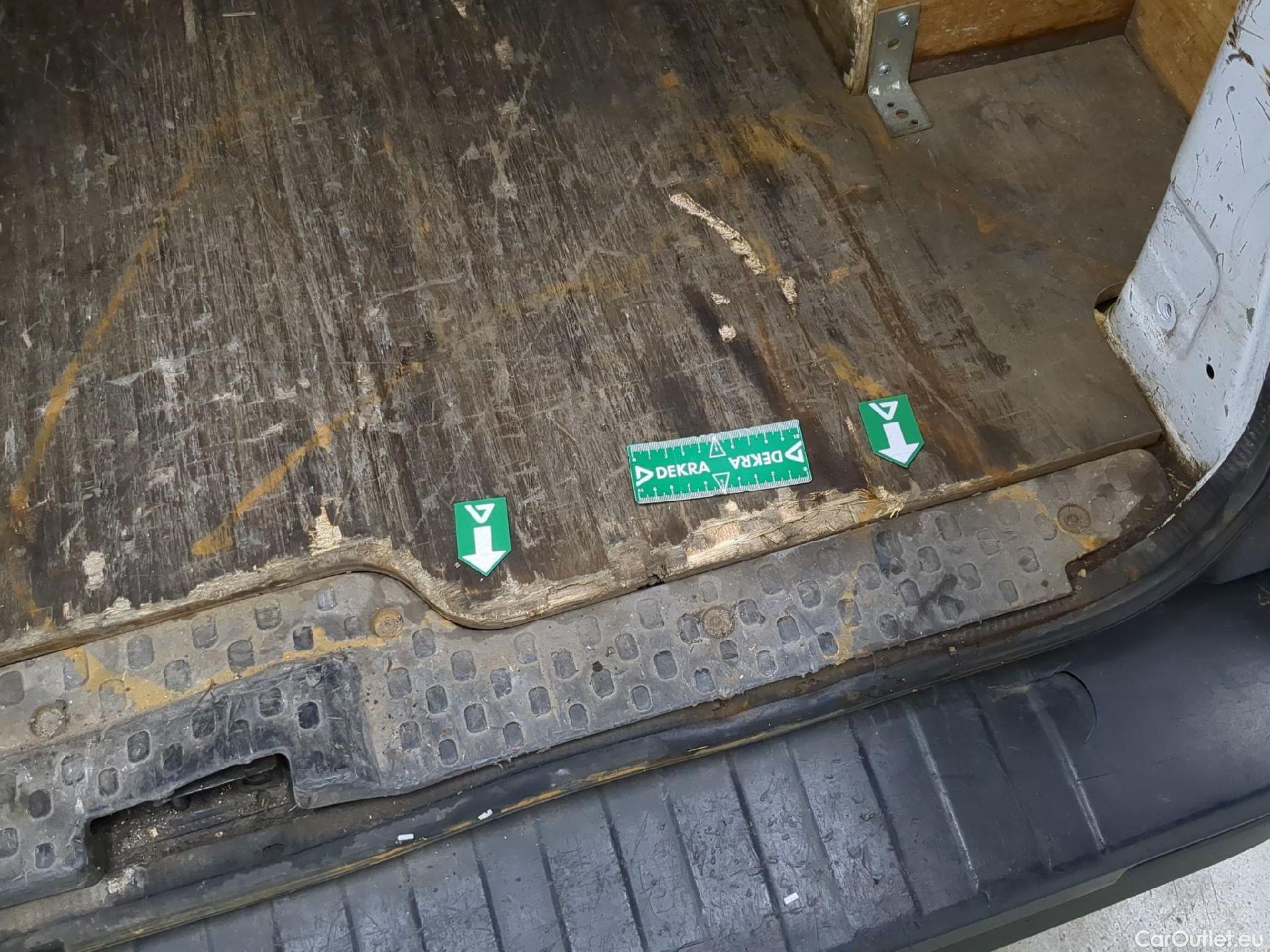  Renault  Trafic  Fourgon L2H1 1300 Confort 1.6 dCi #22