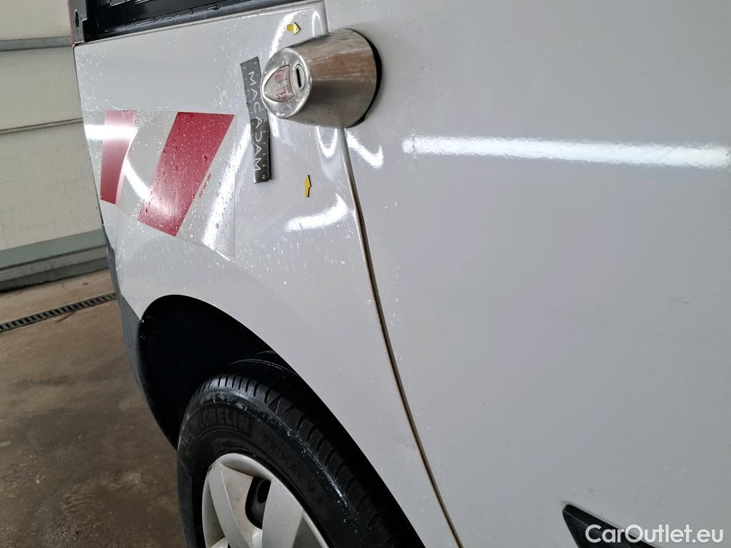  Renault  Kangoo  Express Extra (Série Spéciale) 1.5 #17