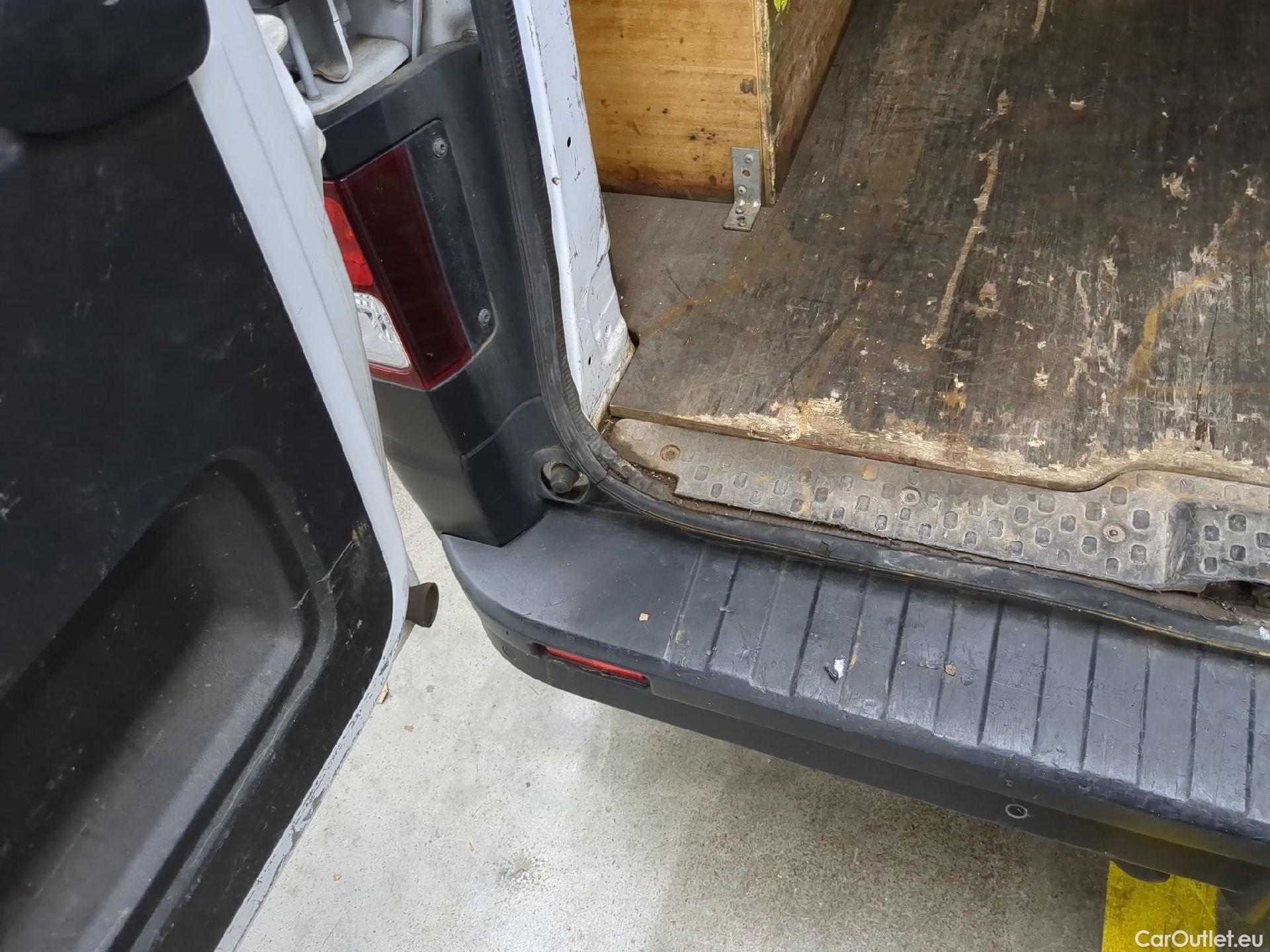  Renault  Trafic  Fourgon L2H1 1300 Confort 1.6 dCi #25