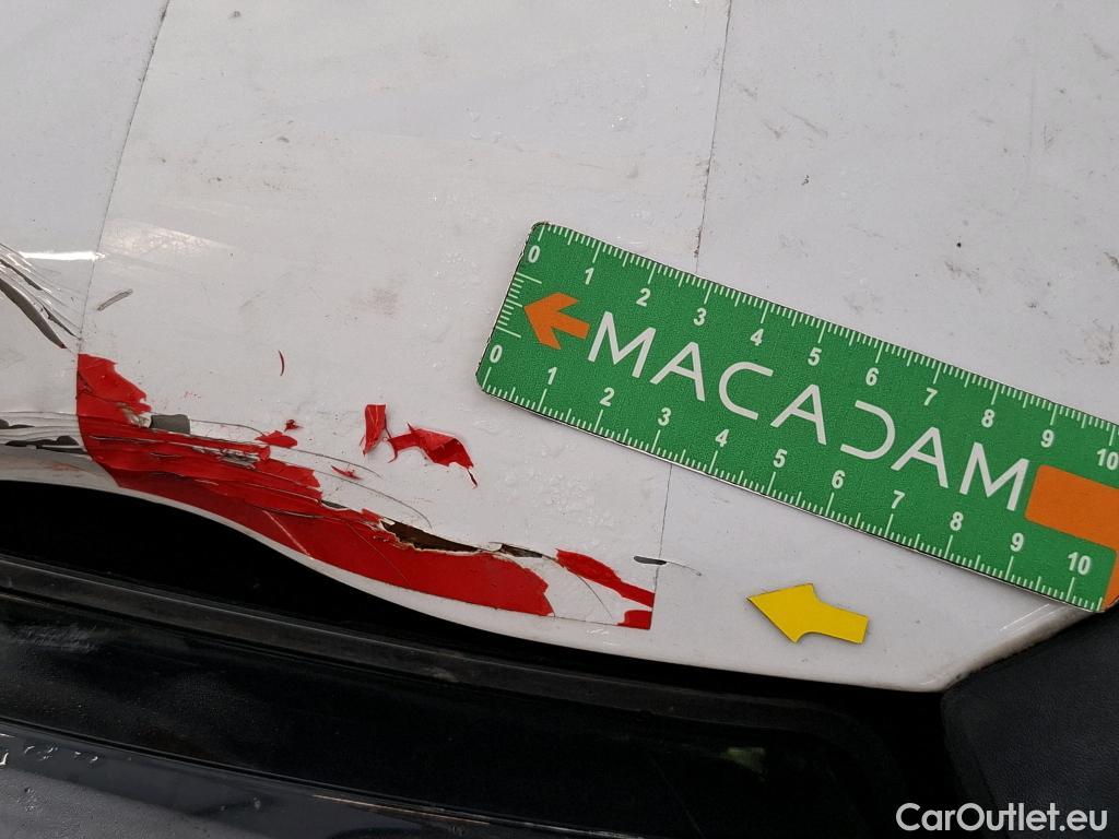  Renault  Trafic RENAULT  / 2019 / 4P / Fourgon tole FG GCF L1H1 1000 dCi 120 #26