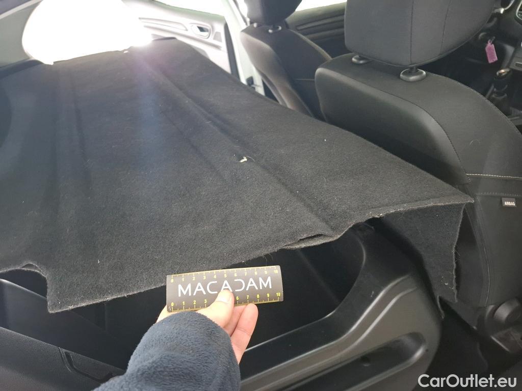  Renault  Megane  IV Berline 5pt. Société Air Nav 1.5 dCi 90CV BVM6 E6 #31