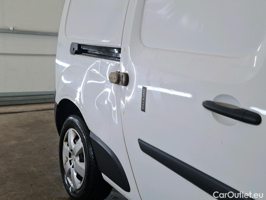  Renault  Kangoo  Express Maxi Extra (Série Spéciale) 1.5 dCi 90CV BVM5 E6 #22