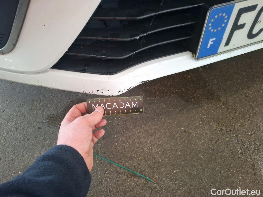  Renault  Megane  IV Berline 5pt. Société Air Nav 1.5 dCi 90CV BVM6 E6 #18