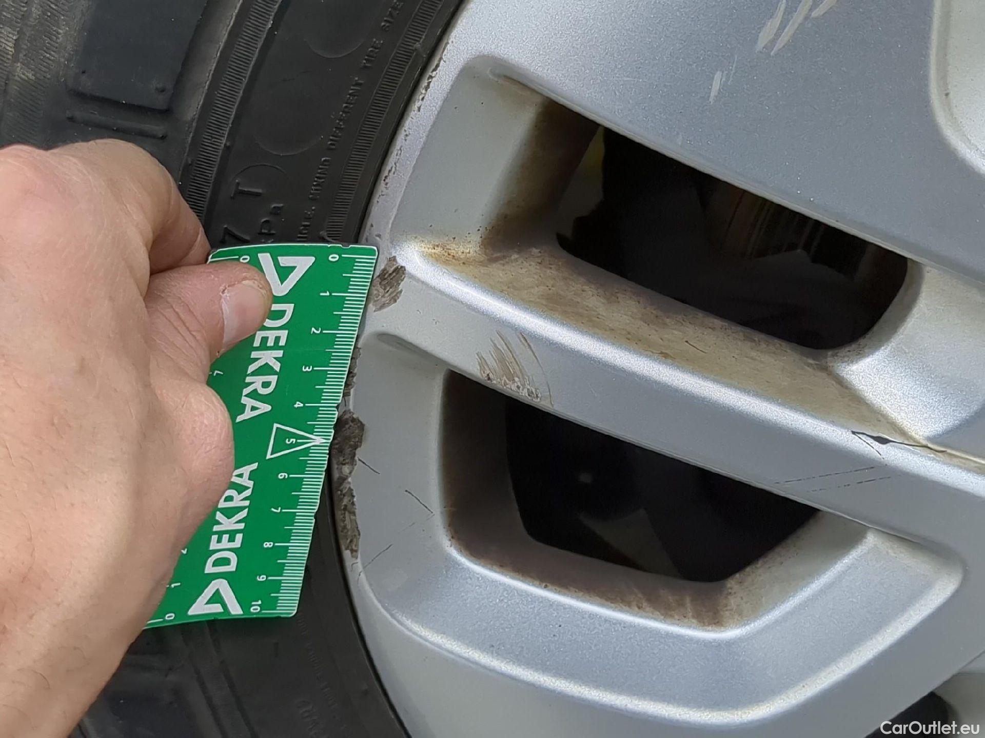  Renault  Trafic  Fourgon L2H1 1300 Confort 1.6 dCi #33