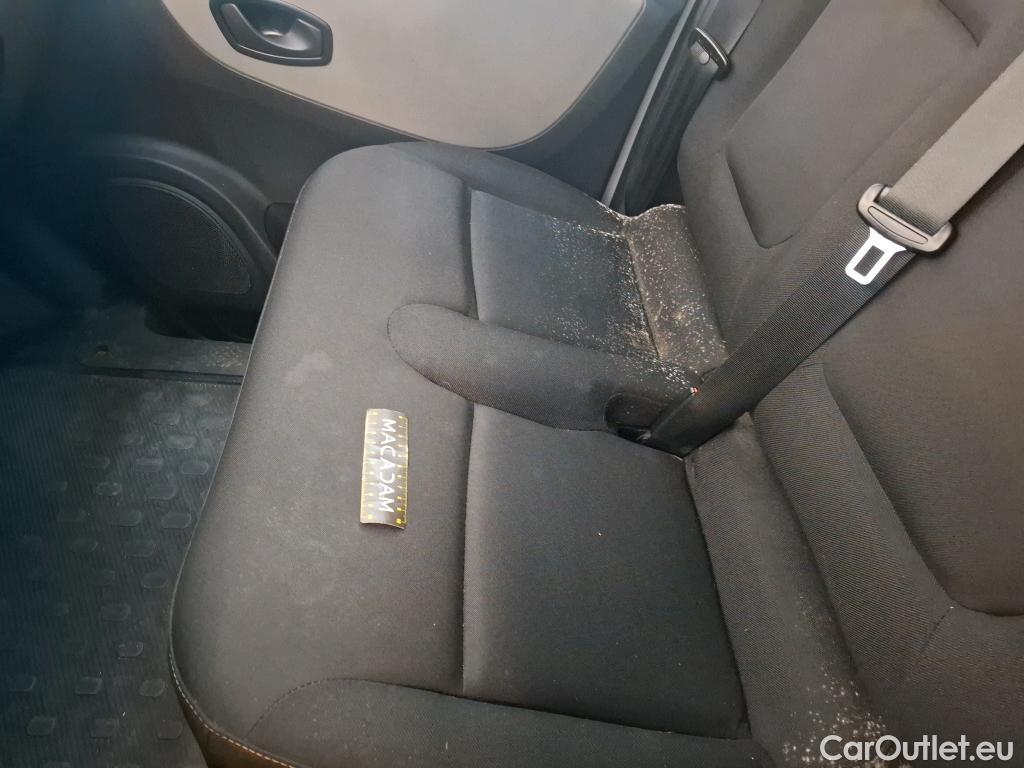  Renault  Trafic  III Fourgon L1H1 1000 Confort 1.6 dCi 95CV BVM6 E6 #43