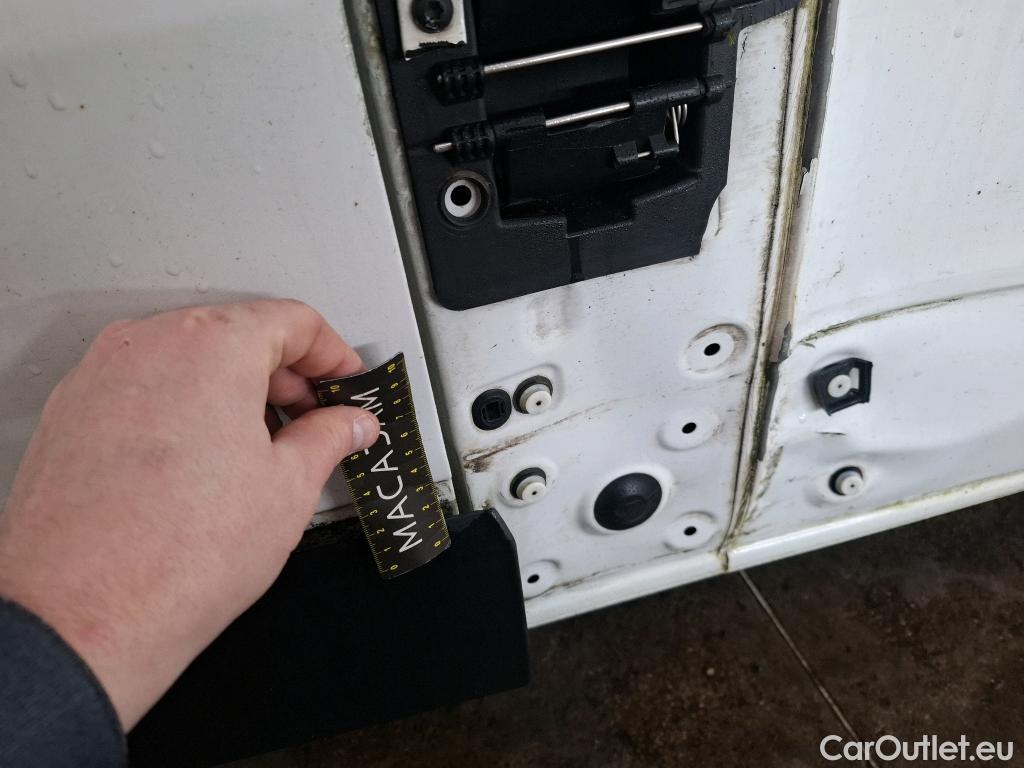  Renault  Trafic  III Fourgon L1H1 1000 Confort 1.6 dCi 95CV BVM6 E6 #40