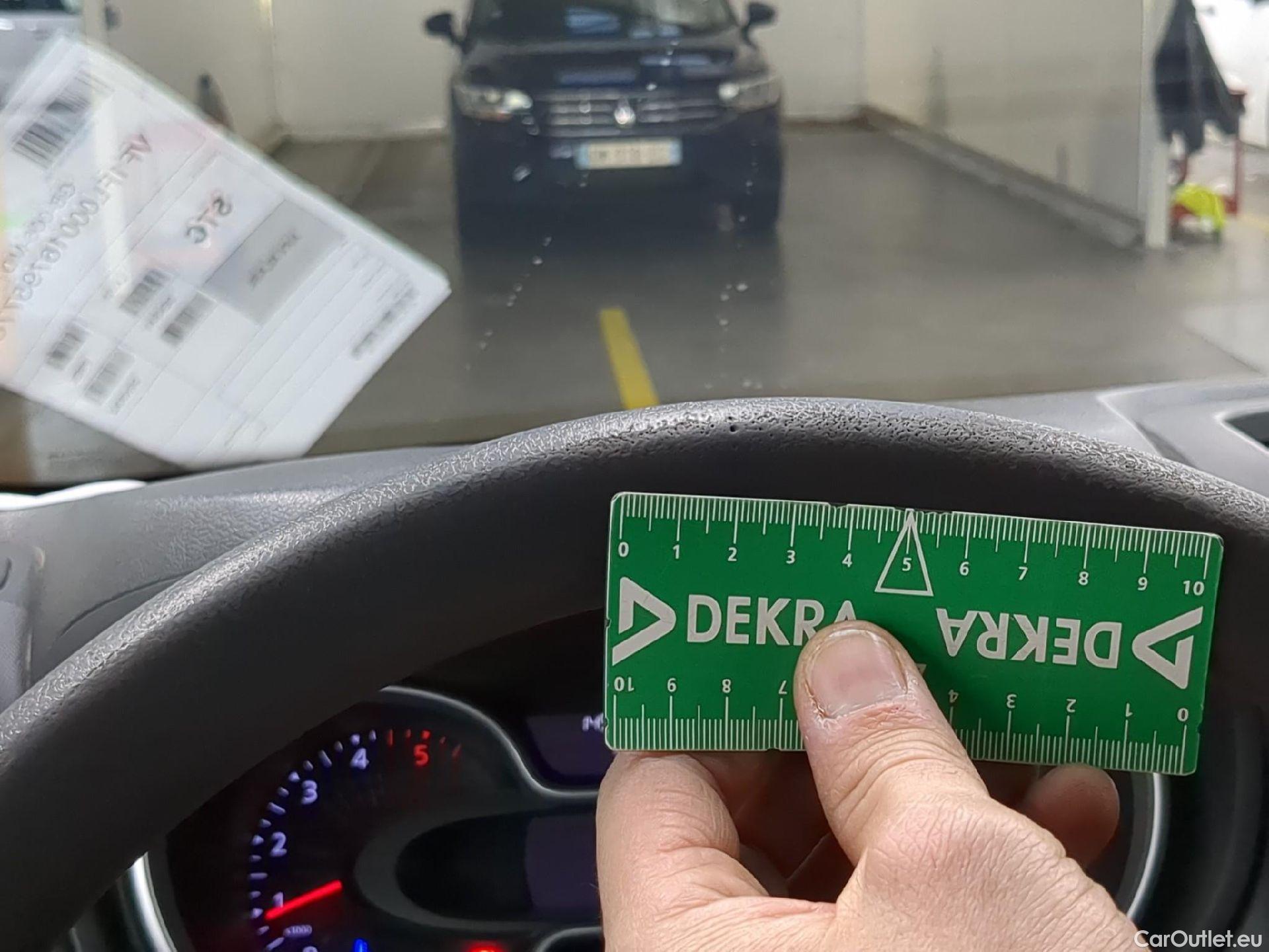  Renault  Trafic  Fourgon L2H1 1300 Confort 1.6 dCi #1