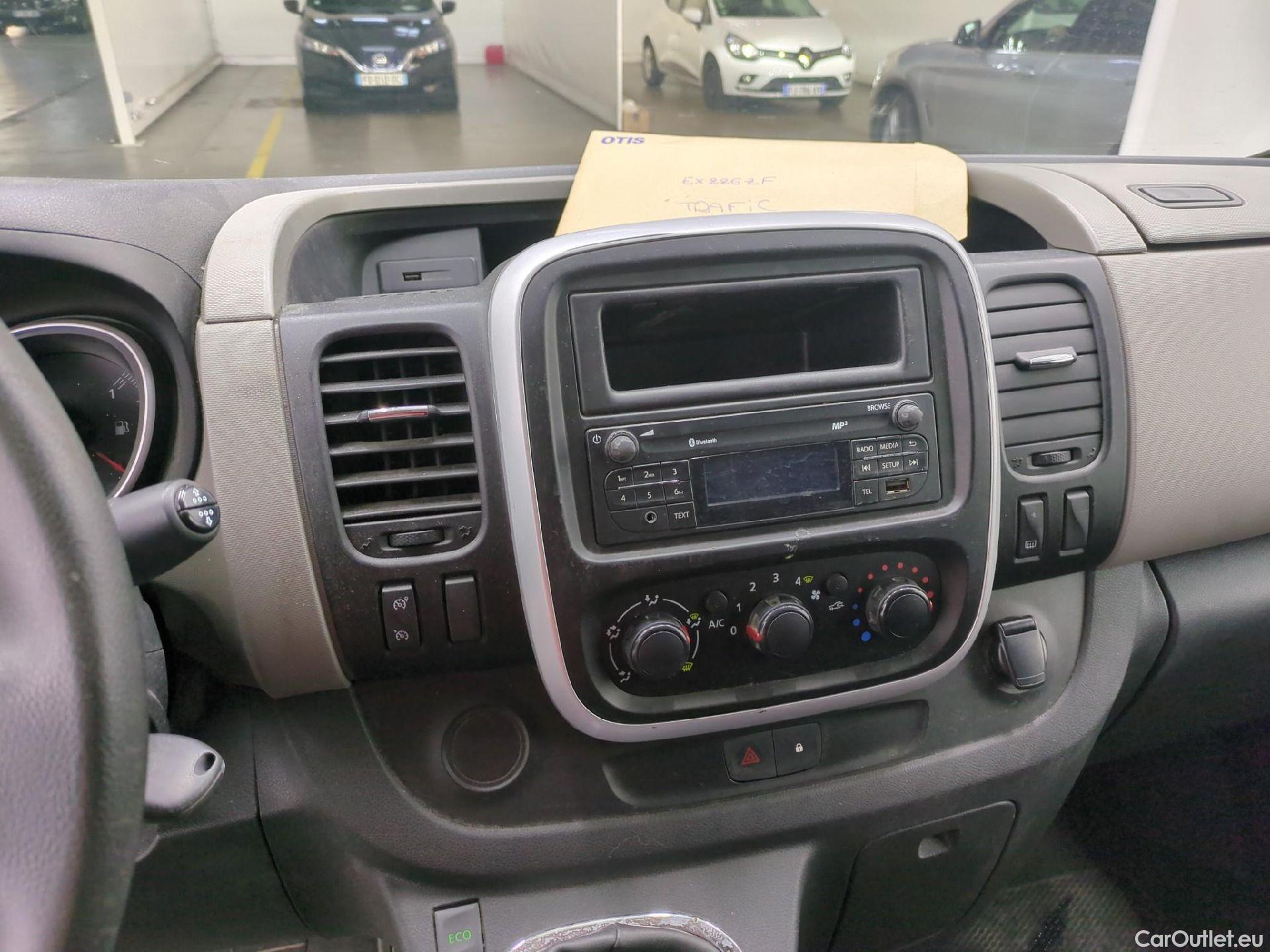  Renault  Trafic  III Fourgon L2H1 1200 Confort 1.6 dCi 120CV BVM6 E6 #14