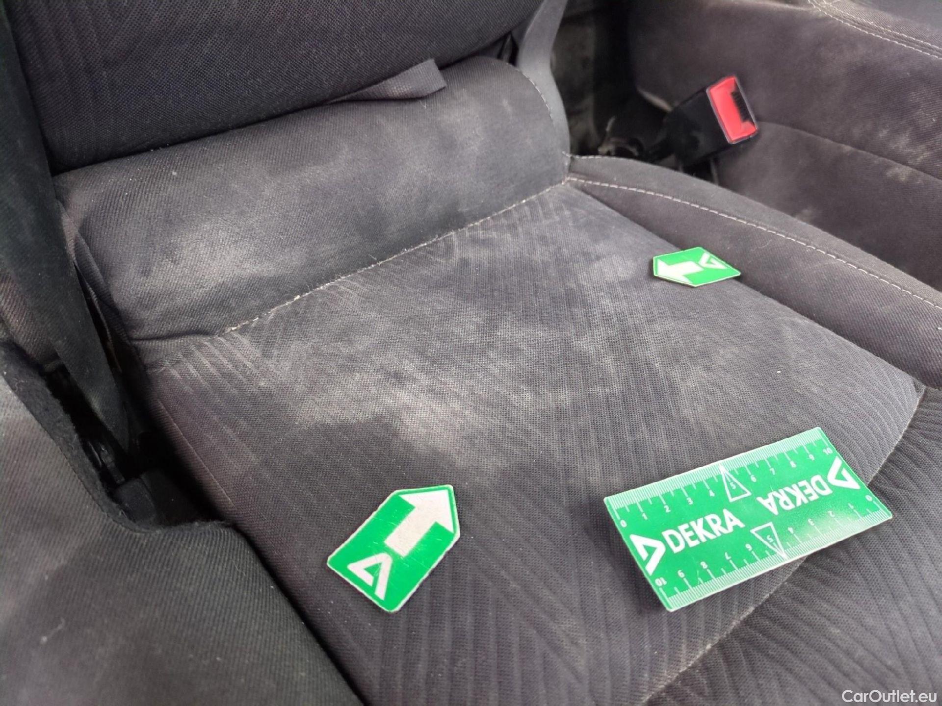  Renault  Trafic  III Fourgon L2H1 1200 Confort 1.6 dCi 120CV BVM6 E6 #7