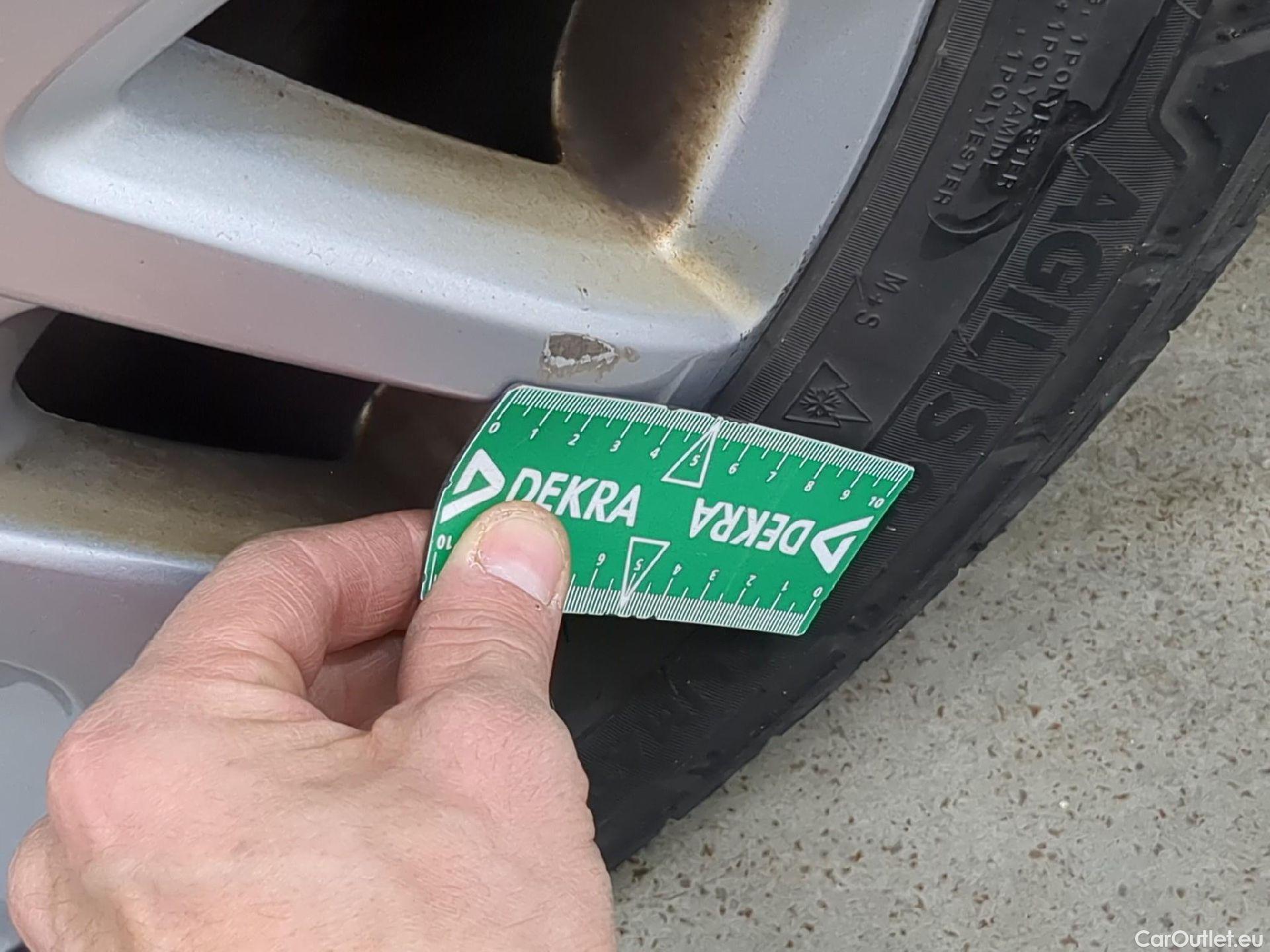  Renault  Trafic  Fourgon L2H1 1300 Confort 1.6 dCi #14