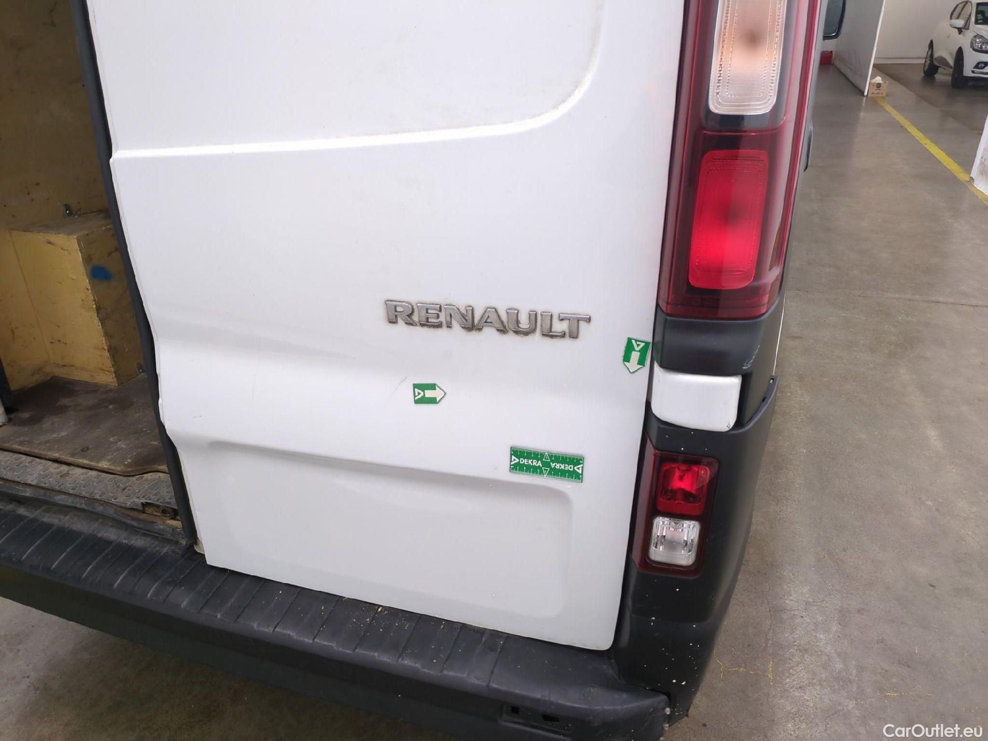  Renault  Trafic  III Fourgon L2H1 1200 Confort 1.6 dCi 120CV BVM6 E6 #77