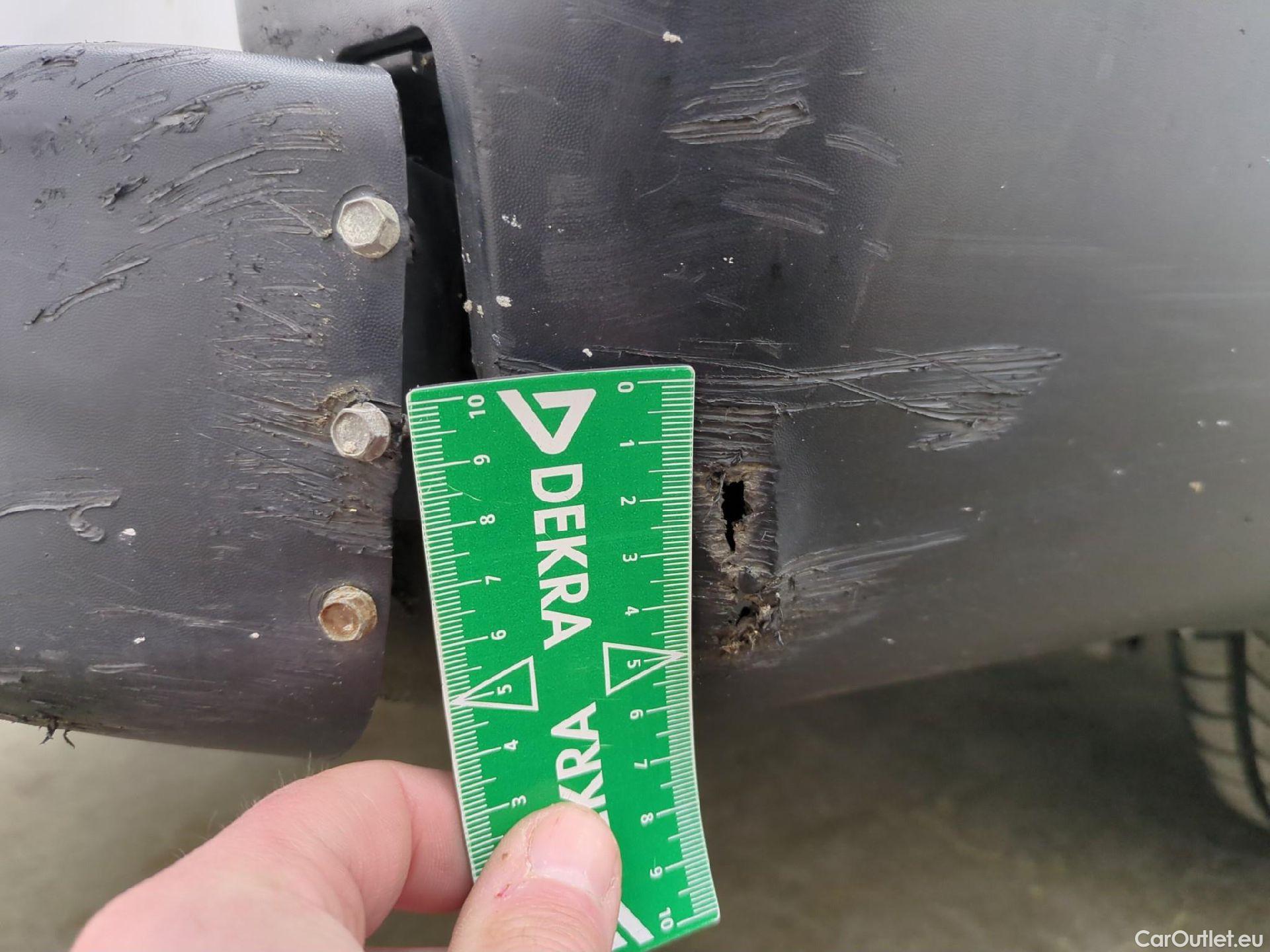  Renault  Trafic  III Fourgon L2H1 1200 Confort 1.6 dCi 120CV BVM6 E6 #98