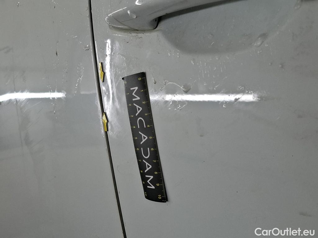  Renault  Megane  IV Berline 5pt. Société Air Nav 1.5 dCi 90CV BVM6 E6 #37