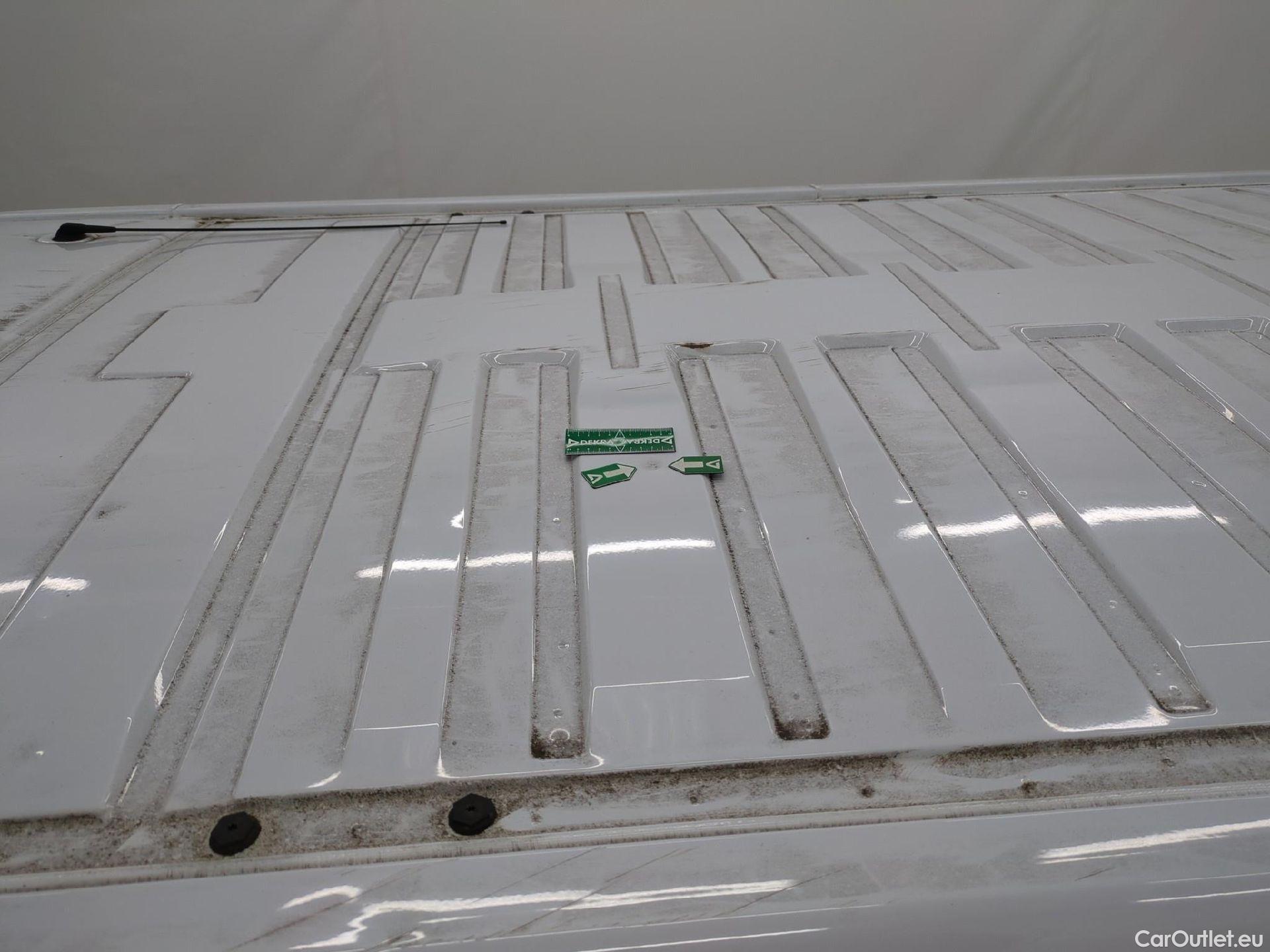  Renault  Trafic  III Fourgon L2H1 1200 Confort 1.6 dCi 120CV BVM6 E6 #62