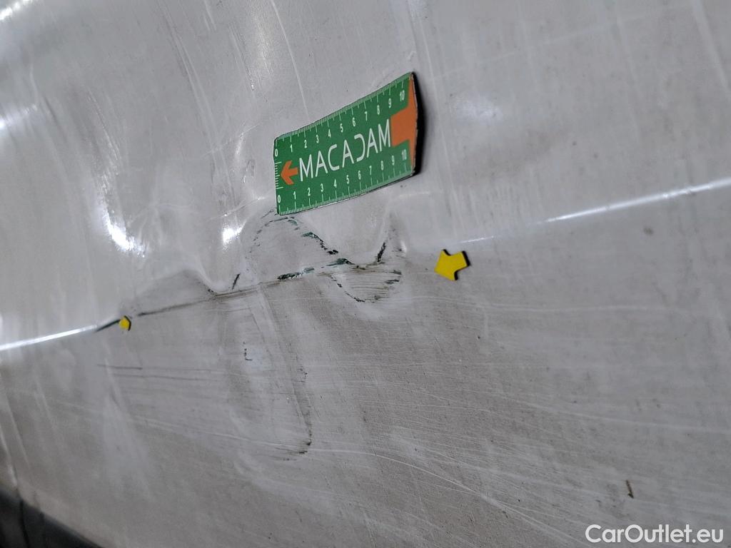  Renault  Trafic RENAULT  / 2019 / 4P / Fourgon tole FG GCF L1H1 1000 dCi 120 #30