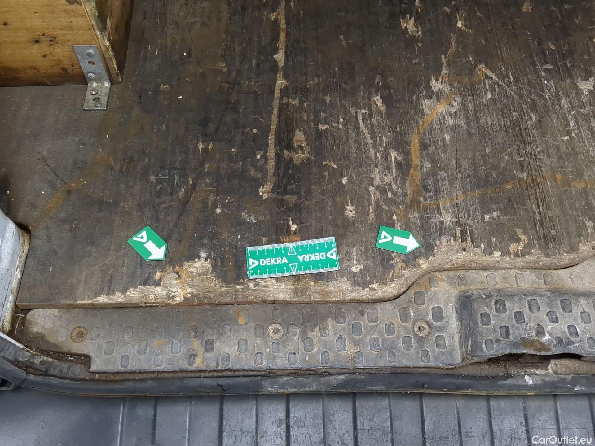  Renault  Trafic  Fourgon L2H1 1300 Confort 1.6 dCi #17