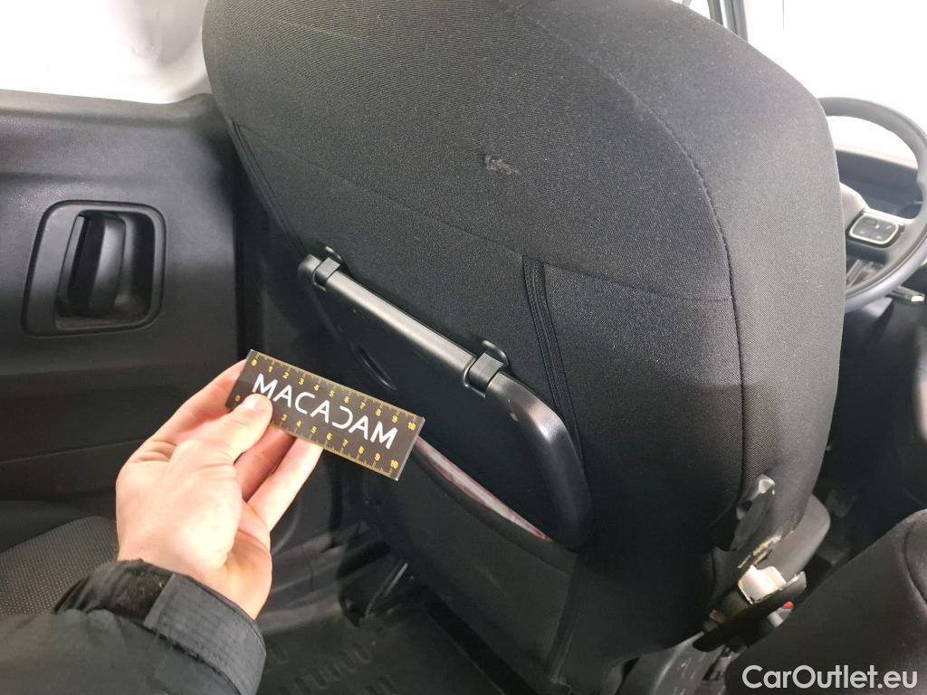  Toyota  Proace TOYOTA  City / 2019 / 5P / Fourgonnette 1.5 LONG 130 D-4D CAB APPROF BUSINESS #42