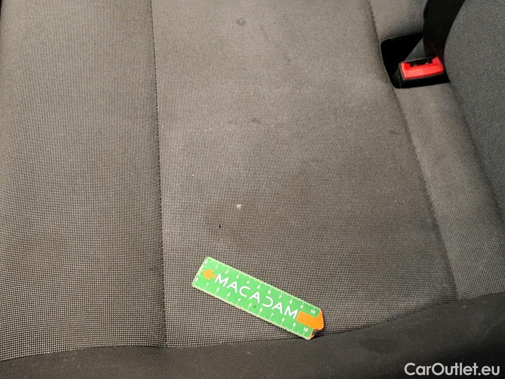  Volkswagen  Transporter T6  Fourgon 2.0 TDI 150CV BVM6 E6 #21