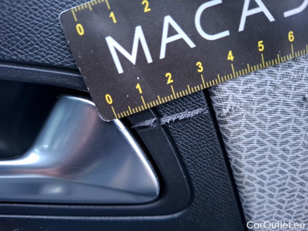  Citroen  C4  Berline Shine 1.5 BlueHDI 110CV BVM6 E6d #4