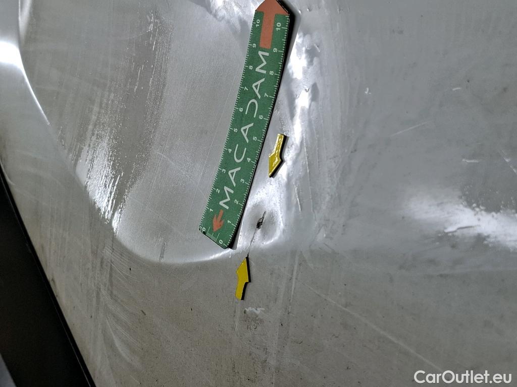  Renault  Trafic RENAULT  / 2019 / 4P / Fourgon tole FG GCF L1H1 1000 dCi 120 #75