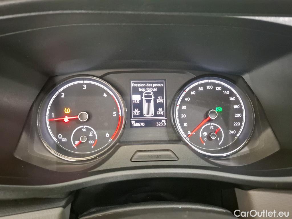  Volkswagen  Transporter VOLKSWAGEN  / 2019 / 4P / Fourgon tôlé 2.0 TDi 150 DSG7 L1H1 Business Line #17