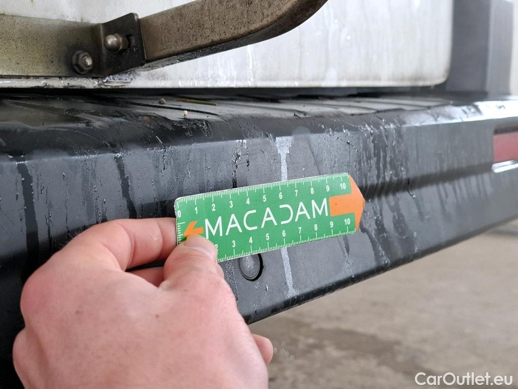  Renault  Trafic RENAULT  / 2019 / 4P / Fourgon tole FG GCF L1H1 1000 dCi 120 #48