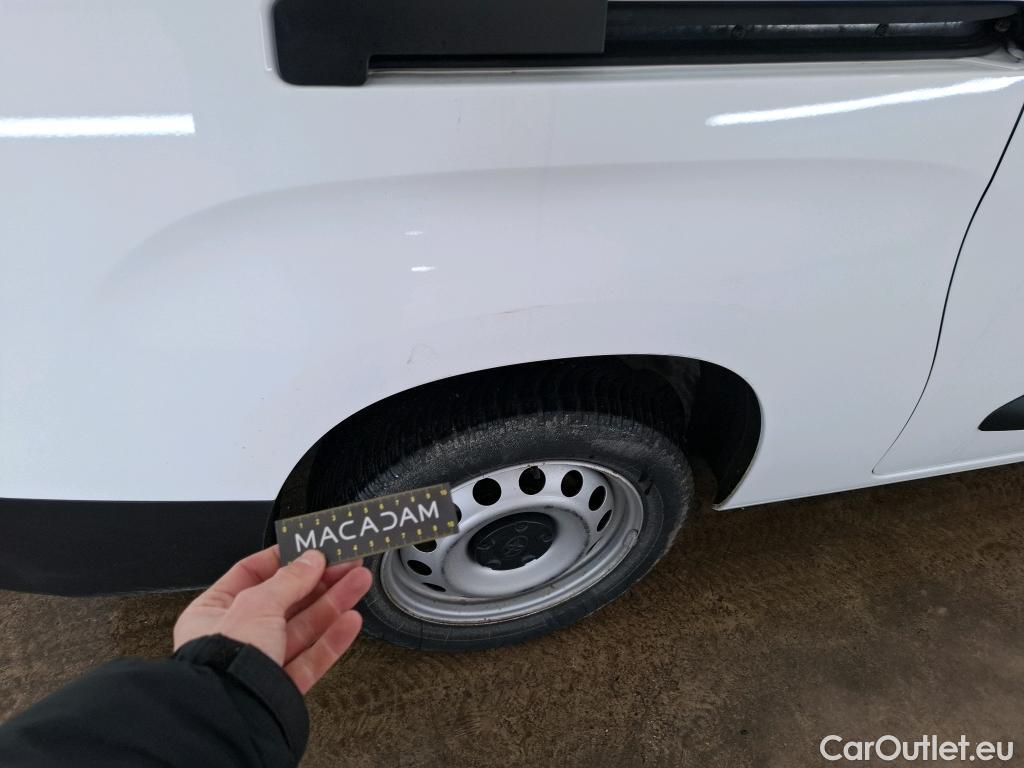  Toyota  Proace TOYOTA  City / 2019 / 5P / Fourgonnette 1.5 LONG 130 D-4D CAB APPROF BUSINESS #35