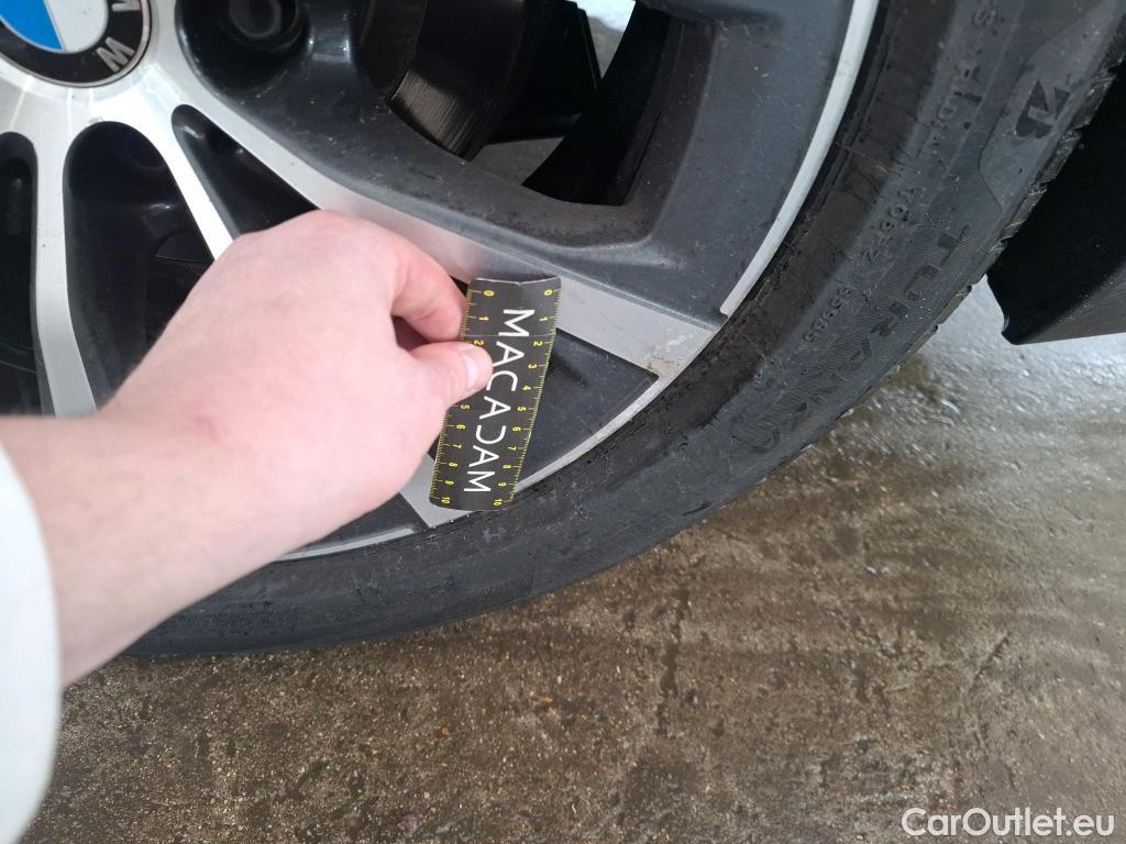  Bmw  Serie 3 Série 3 Lim. 318 d Lounge 2.0 150CV BVA8 E6d #13