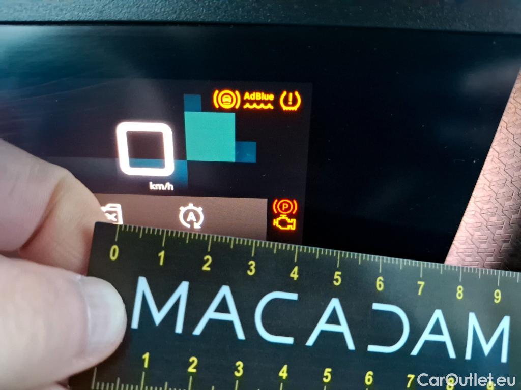  Citroen  C4  Berline Shine 1.5 BlueHDI 110CV BVM6 E6d #8