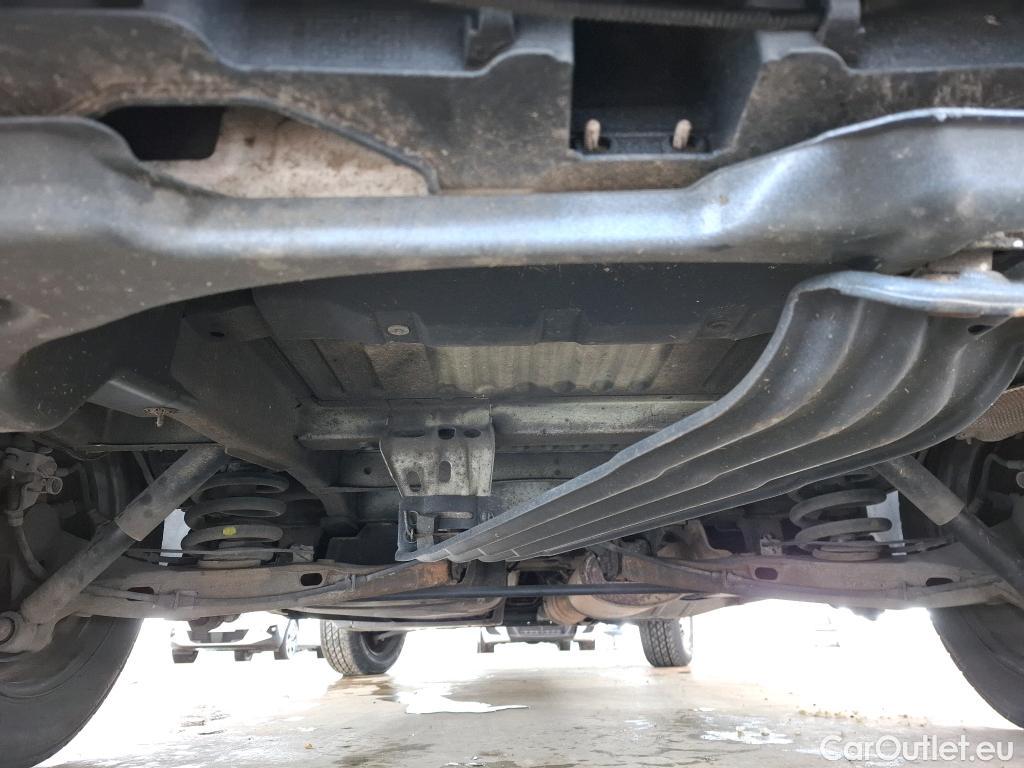  Volkswagen  Transporter T6  Fourgon 2.0 TDI 150CV BVM6 E6 #11